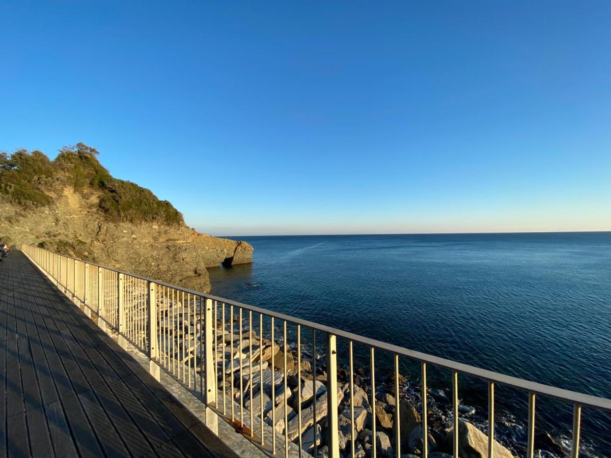 上阿尔比索拉Il Mare In Piazza公寓 外观 照片